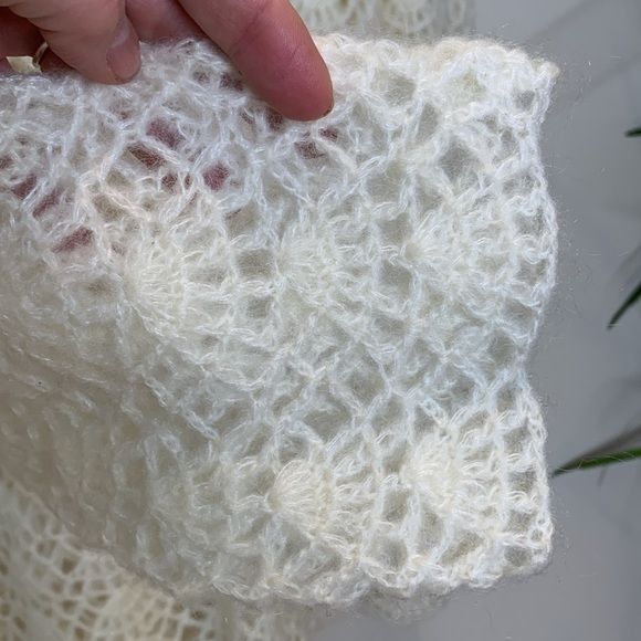 Soft Surroundings Ivory White Open Crochet Knit Scallop Button Tunic Top Sweater - Picture 13 of 17